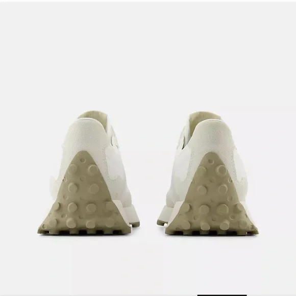 NEW BALANCE 327 - Picture 4 of 10